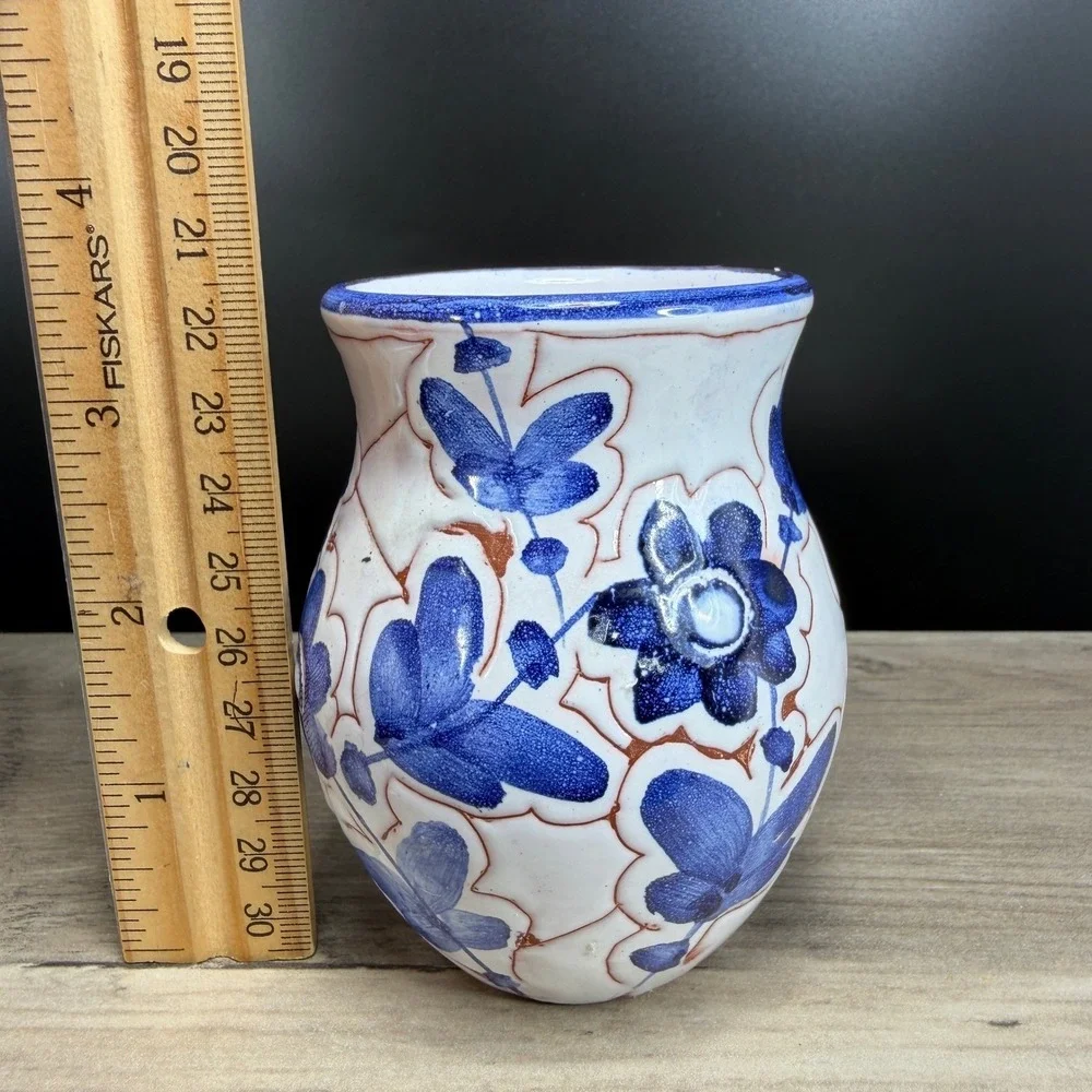 Vintage Made in Norway Blue White Floral‎ Ceramic Bud Vase Hand Painted 3.5 Inch